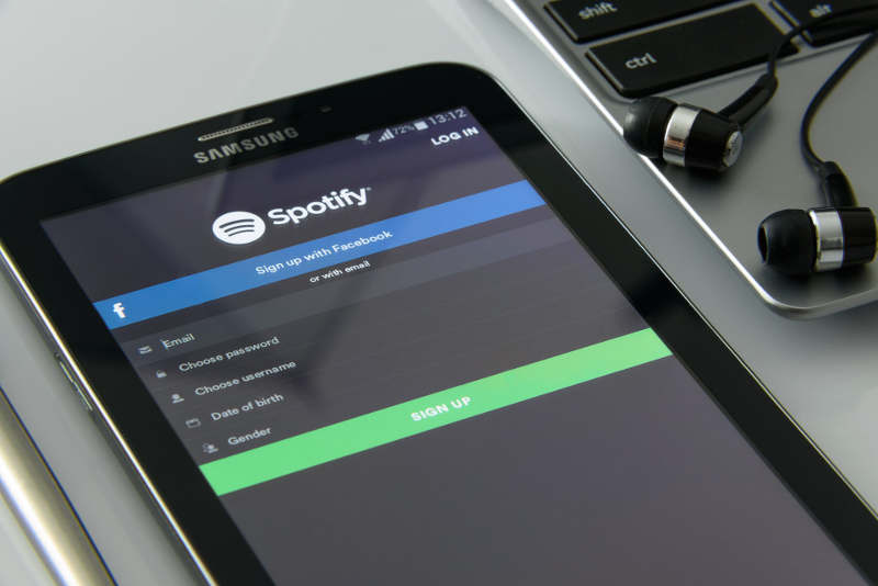 Spotify presenta Stations